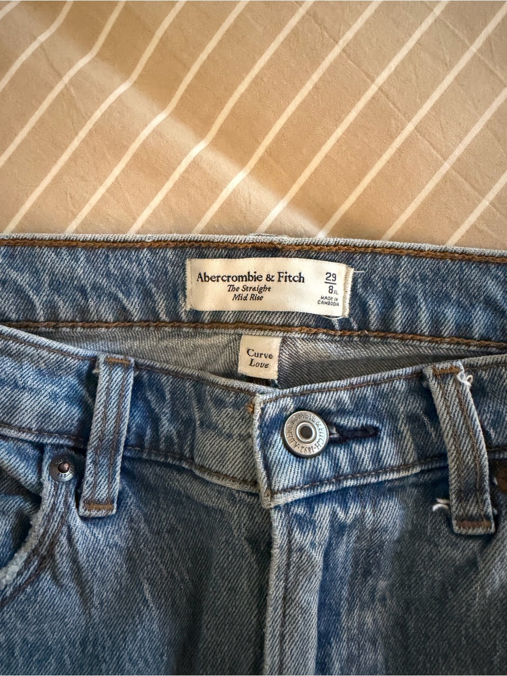 Abercrombie & Fitch Light Blue Mid Rise Straight Jeans—Curve Love - Picture 2 of 4
